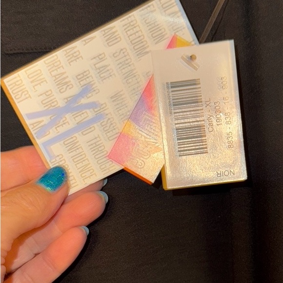 LuLaRoe Carly - Black XL - Picture 3 of 4